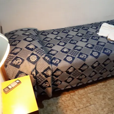 Emanuela Hotel