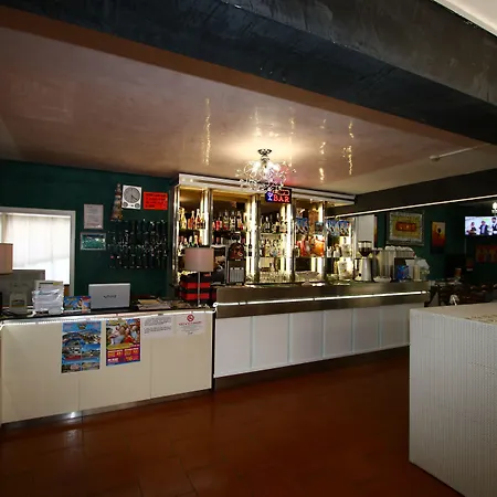 Hotel Emanuela 2*